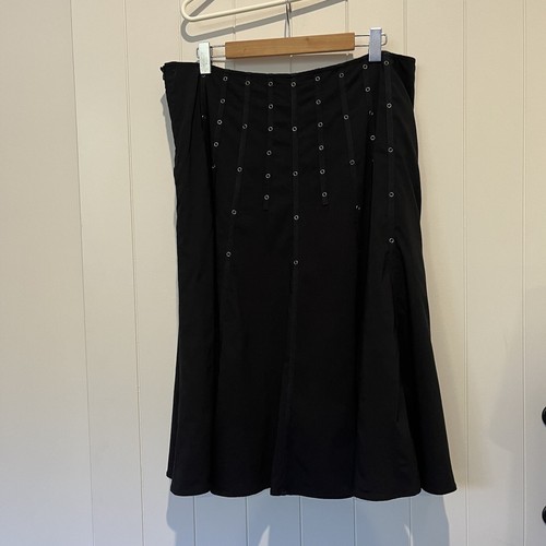 Blue Illusion Women’s Skirt Size 2L Black Eyelet Studs & Tape 12 Gore Lined Zip - Picture 2 of 6
