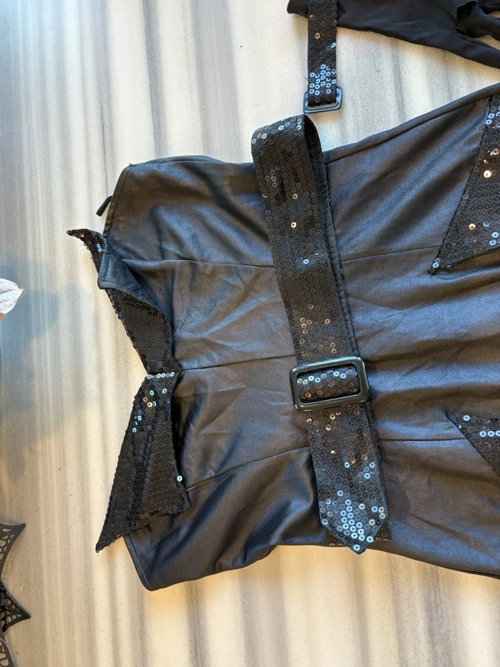 Leg Avenue Vintage Witch Costume Size Medium - Image 2 of 4