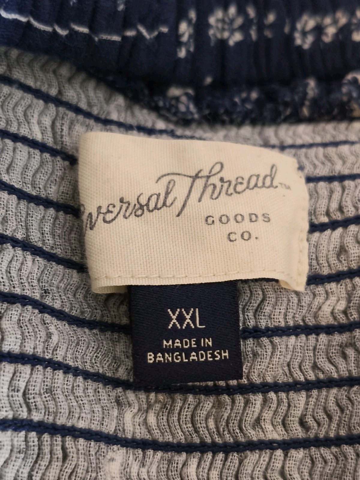 Universal Thread bandana print patchwork floral s… - image 4