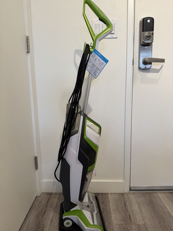 BISSELL Bagless Corded Upright Vacuum w/ Rotating Brushes Green/White/Gray