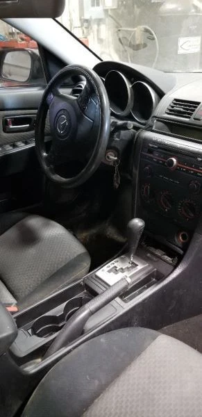 Windshield Glass Without Rain Sensor Fits 04-09 MAZDA 3 1972613 - Image 4 of 4