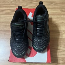 Kids Nike Airmax 720 size 3.5
