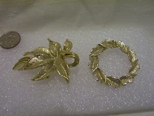  BROOCH, PIN,  (2)  SIGNED GERRYS, GOLD TONE,  FLOWER LEAF, SHINY & BRIGHT VTG. 