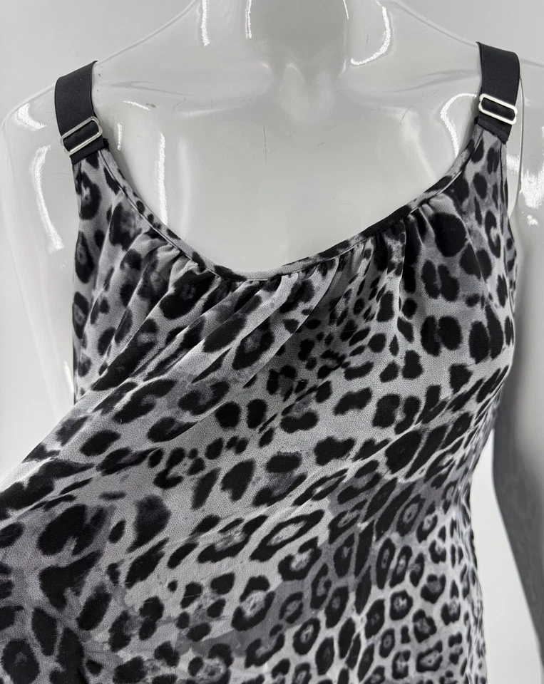 Camiseta sin mangas Lane Bryant con estampado de leopardo negra gris fluida para mujer talla 20 Foto 2 de 4