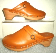 Gap Faux-Leather Clogs cognac- brown for women size 8/38 #G