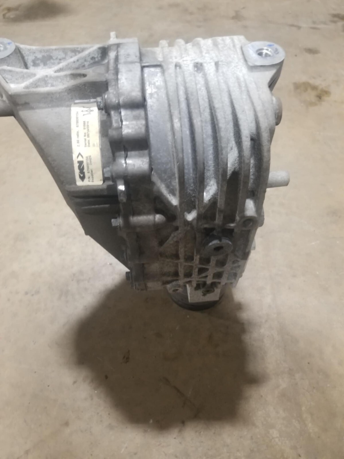 Rear Differential Carrier Used OEM 2014 Maserati Ghibli 670009608 2015 2016 2017