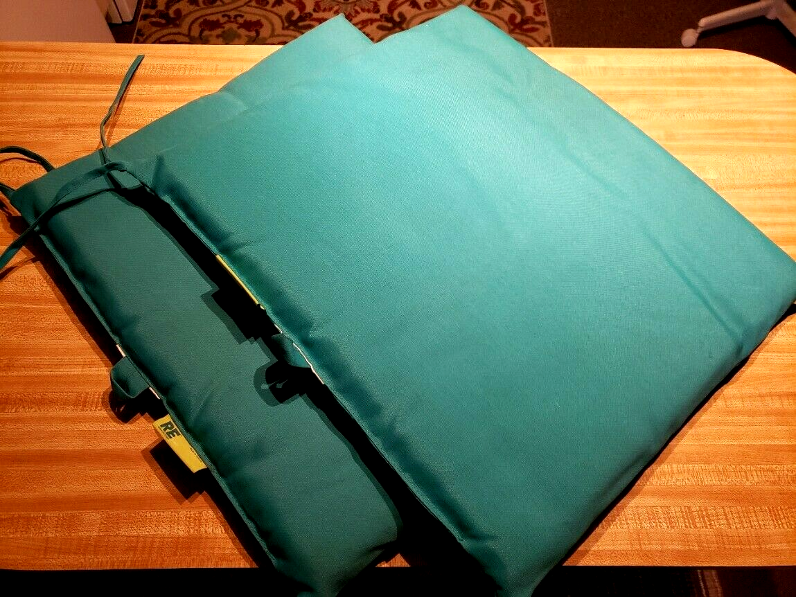 Room Essentials Set of Four 100 Polyester Patio Chair Cushions eBay