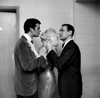 BEAUTIFUL MAMIE VAN DOREN & RAY ANTHONY 8X10 Photo
