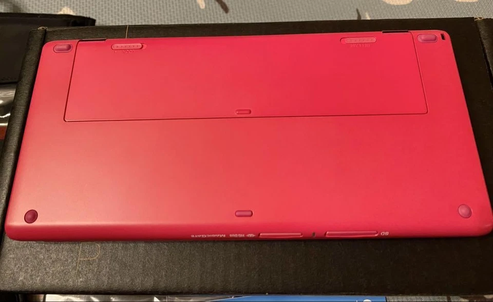 Sony VAIO P VPCP119KJ Pink Windows7 SSD64GB RAM2GB Atom Z530 1.60 GHz UMPC - Image 4 of 4