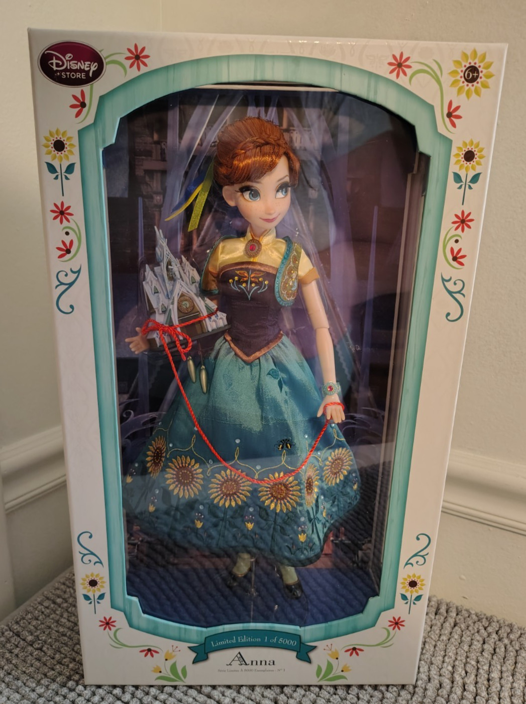 2015 The Disney Store LE 5000 17” Doll  “Frozen Fever Anna” NIB
