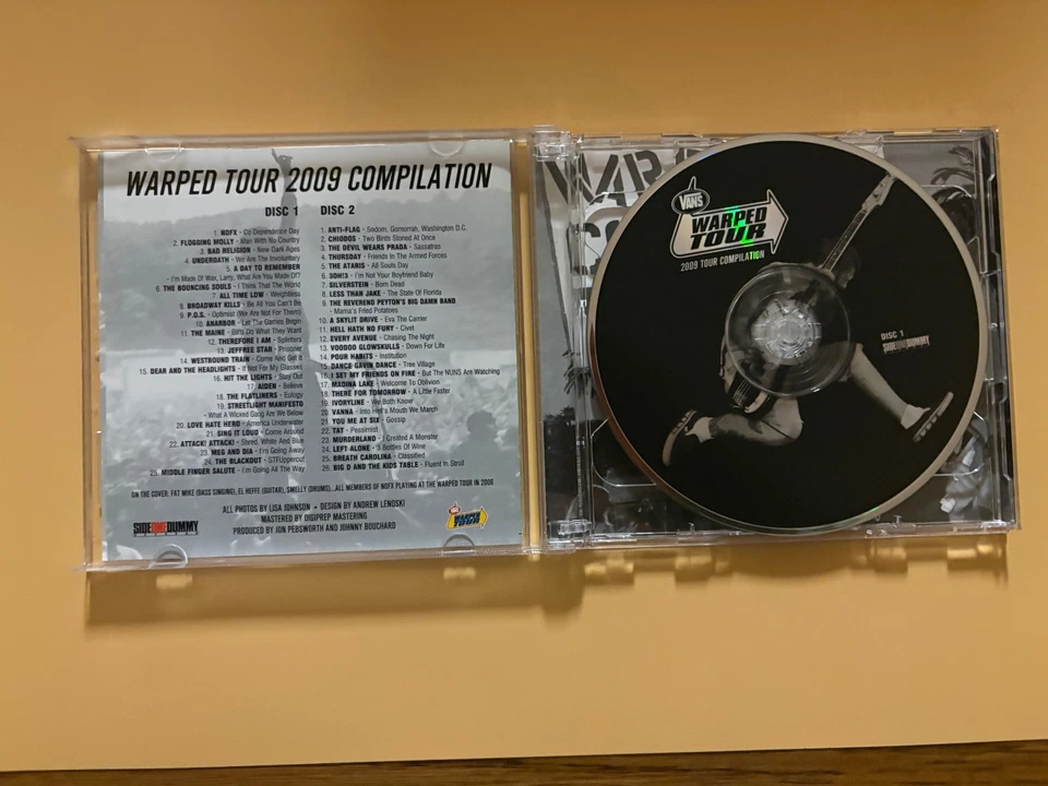 Различные исполнители - Vans деформированный тур 2009 сборник (CD, 2009) б/у хорошее состояние - Изображение 3 из 3