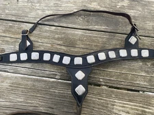Pony size used / vintage Western parade breast collar w/silver good condition
