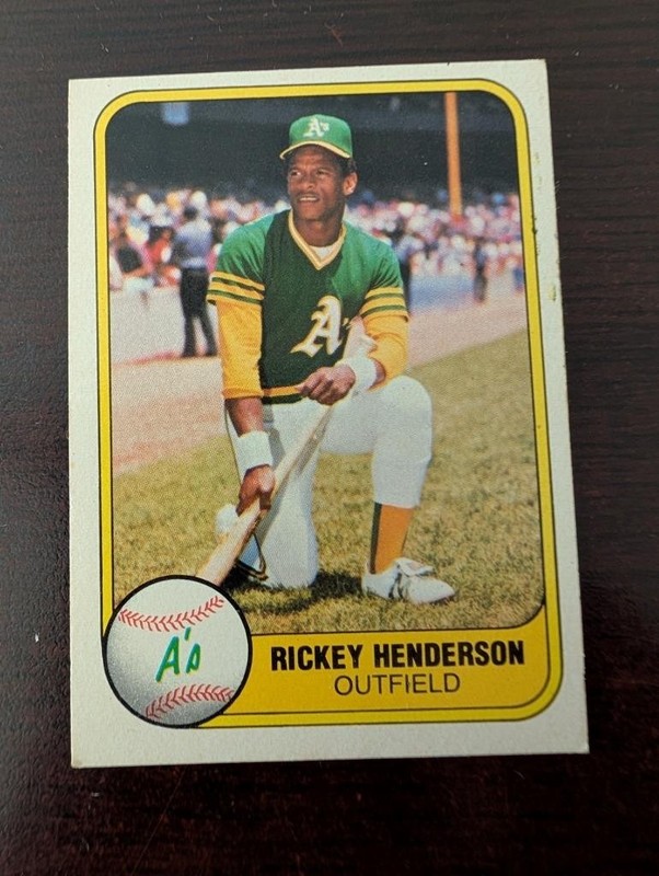 1981 FLEER BASEBALL RICKEY HENDERSON  CARD #574 OAKLAND A's OUTFIELD