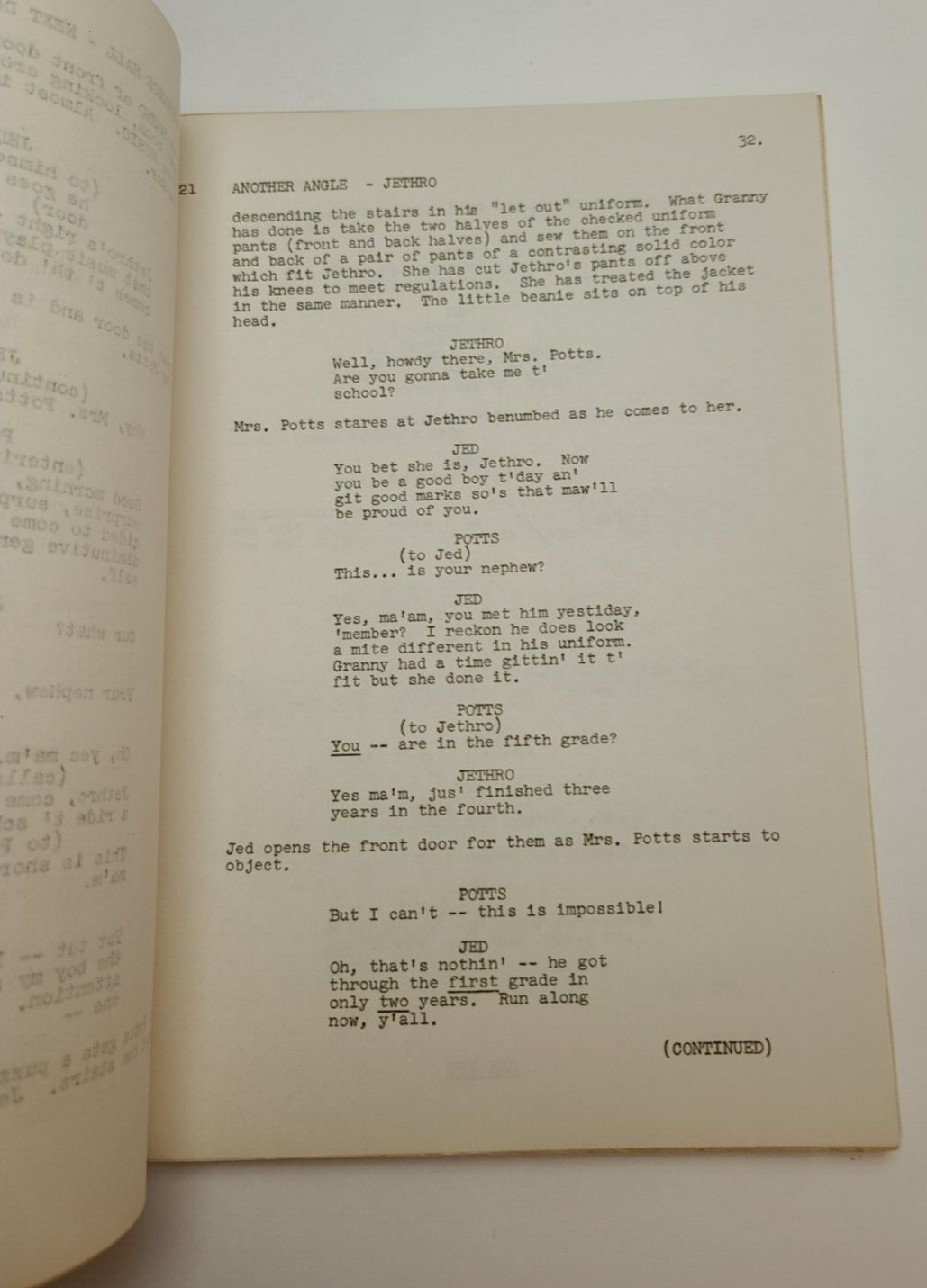 THE BEVERLY HILLBILLIES / Paul Henning 1962 TV Script "Jethro Goes to ...