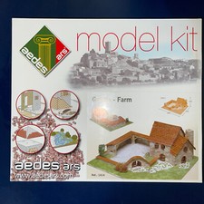 Cascina - Rural Country House Mod. 1 2100 Pcs Model Kit 1414 Aedes Ars