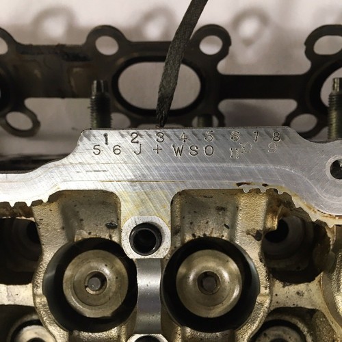 NISSAN 350Z VQ35DE L-8J1 LEFT Cylinder Head / 2003-2004 Z33 G35 VQ35 OEM - Picture 3 of 12