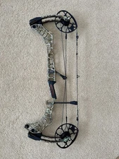 Mathews Phase 4 RH Compound Bow