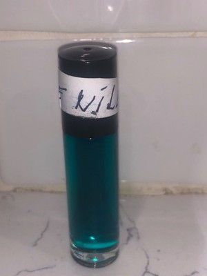 BLUE NILE SCENTED OIL, BLUE COLOR, SMALL SIZE, FRESH AND NEW
