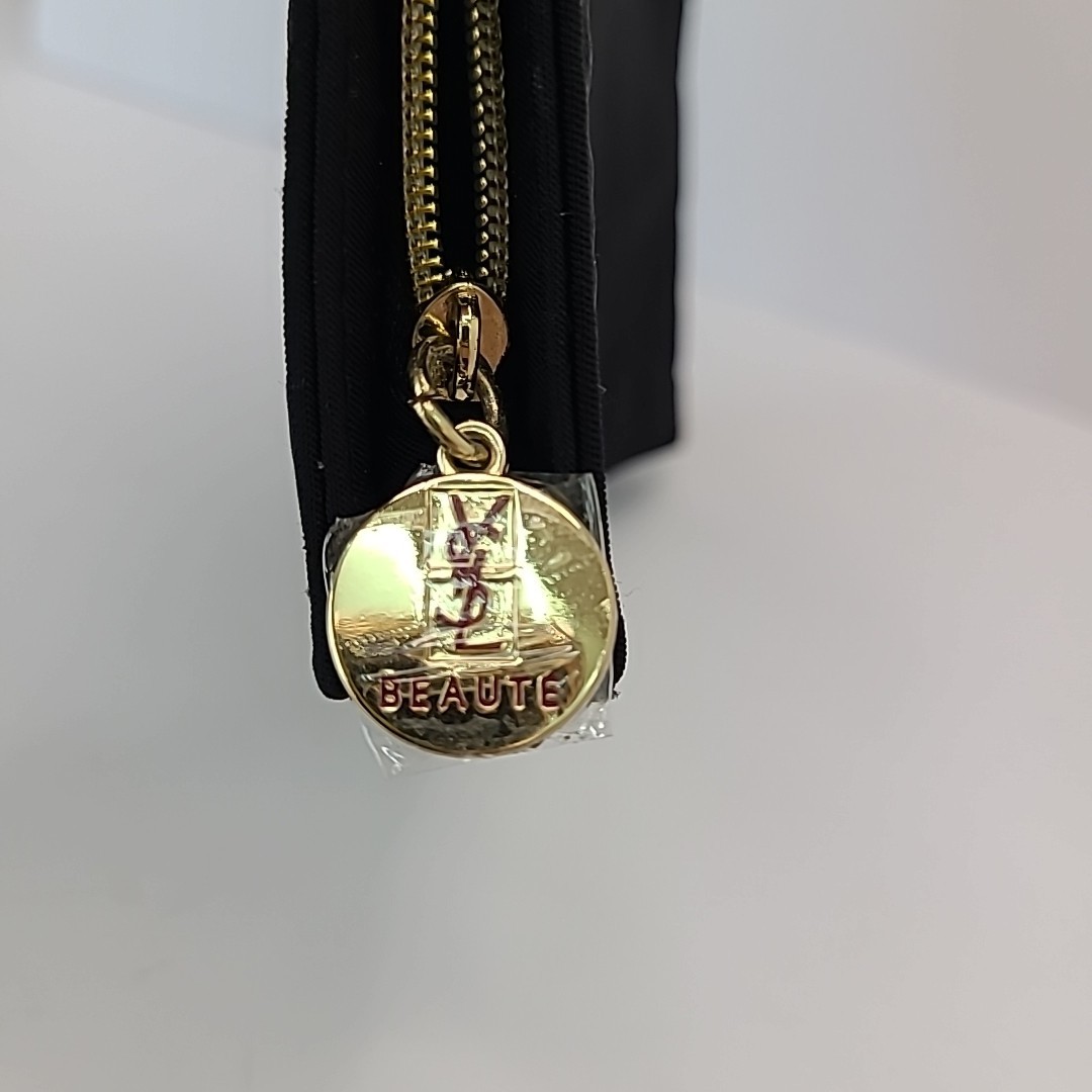 Borsa trucco Yves Saint Laurent Beate nera oro borsa cosmetica 8 5"x6"x1 5"