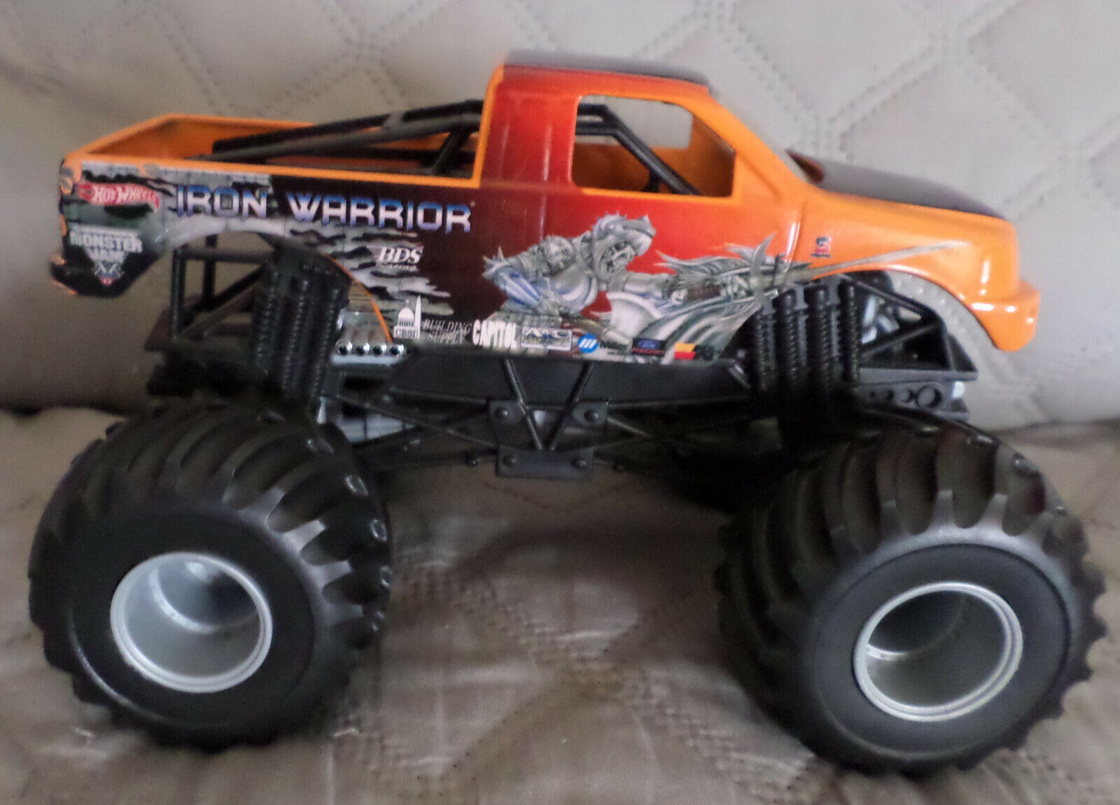 Hot Wheels Year 2018 Monster Jam 1:24 Scale Die Cast Metal Body Offici –  JNL Trading