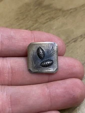 VINTAGE HAND WROUGHT STUART NYE STERLING SILVER "PINE CONE" BROOCH MADE IN USA