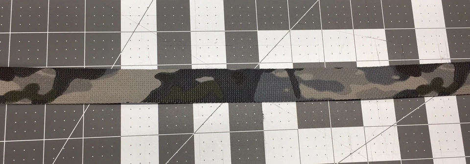 LIVESOUTSIDE Australian MMPU Azul Marino Correas Camufladas 1" Ancho 2x Impresión Por Yd Foto 2 de 2