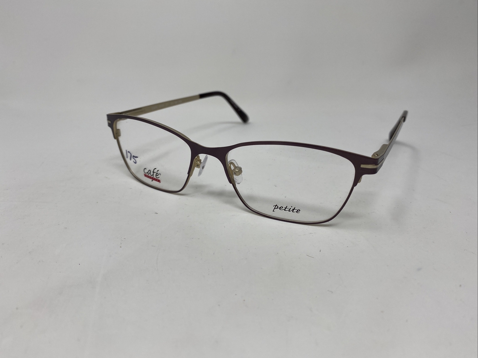 MARCO DE GAFAS CAFÉ LUNETTES 3338 C1 51/16/135 PÚRPURA BISAGRA FLEXIBLE T355