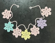 ❄️PRETTY Christmas  Bunting Snowflake Window Pastel Pink Hand Crochet Gift 
