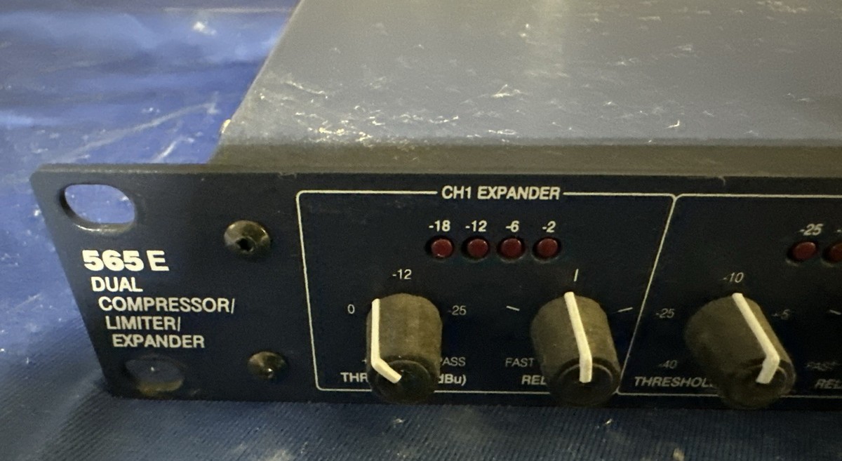 Symetrix 565E Dual Compressor Limiter Expander 1u - Used | eBay Symetrix 565E Dual Compressor Limiter Expander 1u - Used | eBay