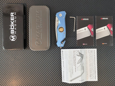 Boker Magnum Law Enforcement Police Pocket Knife 440 Stainless Steel Blade *Read