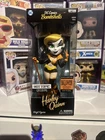 Cryptozoic Bombshells Harley Quinn Halloween Edition Hot Topic Exclusive