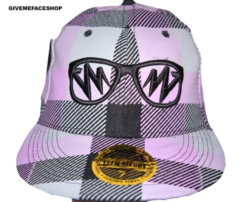 Specs flat peak cap, geek bling shades 