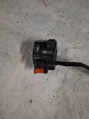 Ampoule LED R50 réflecteur avec culot standard E14, et conso. de 5,6W