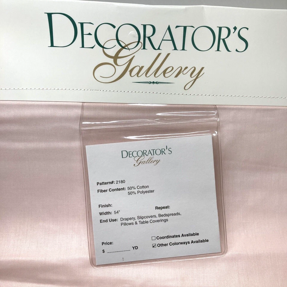 Muestra de tela de tapicería de galería decorativa panel de 26" satén rosa polialgodón Foto 2 de 4