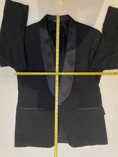 Bill Blass Collection. Formal Tuxedo  Cummerbund. Black Wool.Silk Lapels. NWOT