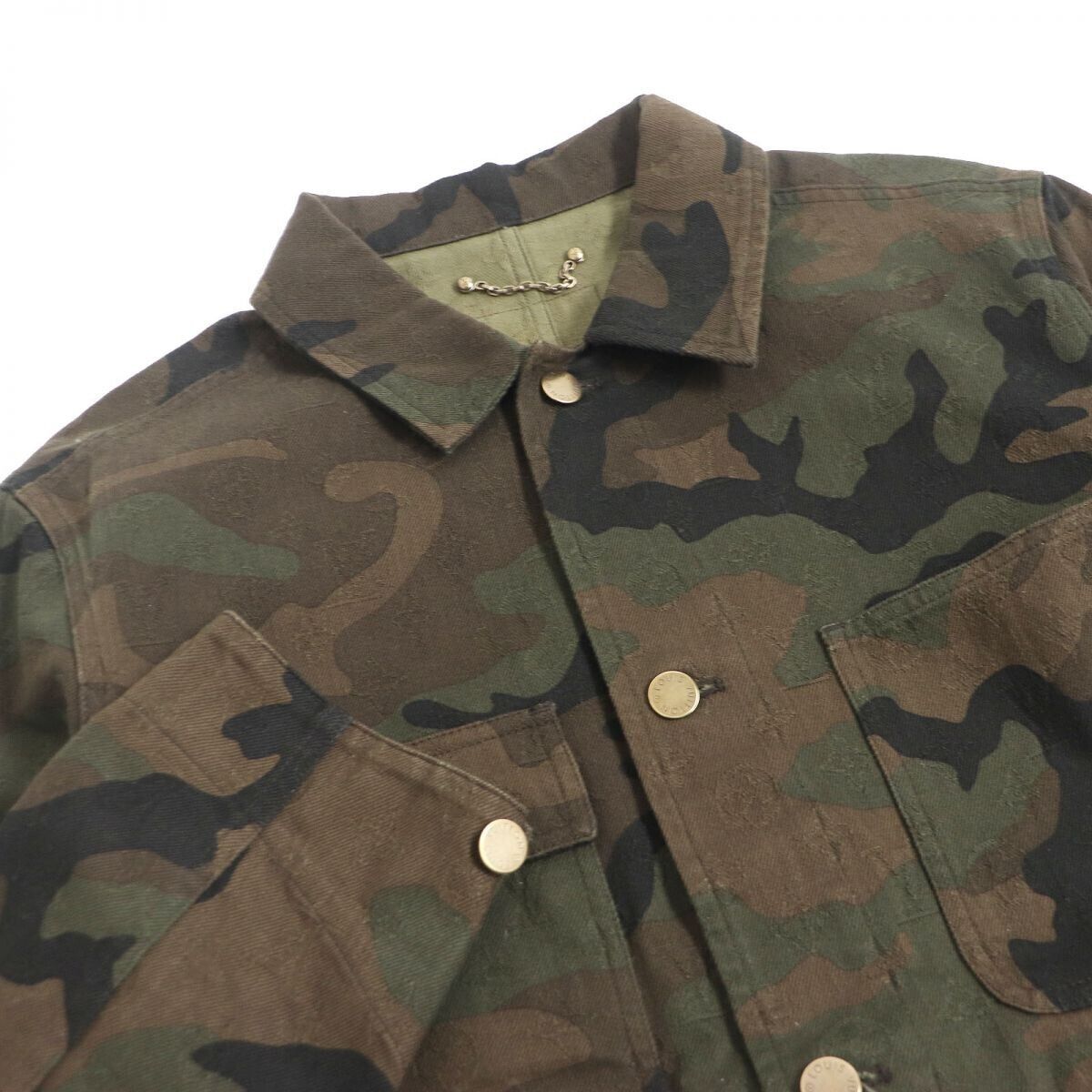 Louis Vuitton x Supreme Camouflage LV Jacquard Denim Trucker Louis Vuitton x Supreme Camouflage LV Jacquard Denim Trucker