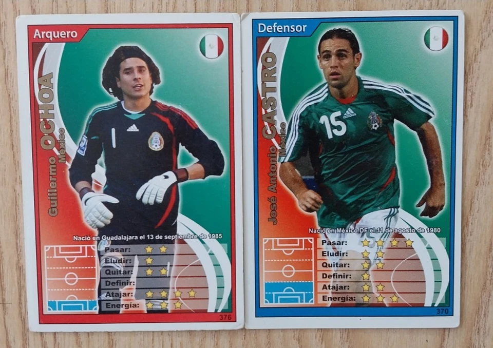 Juego de 4 cartas de la selección de la Copa Mundial de México 2010 raro campeón de fútbol Argentina memo Ochoa Foto 4 de 4