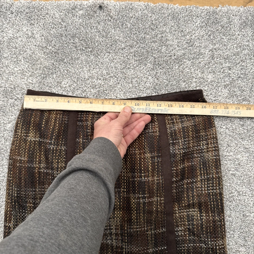 Minifalda a Cuadros Talla 8 Oscura Academia Preppy Elegante Inspirada en Y2K Retro Forrada en Twee Foto 3 de 4