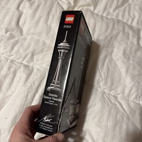 LEGO Architecture Seattle Space Needle (21003) - New Factory Sealed, Retired