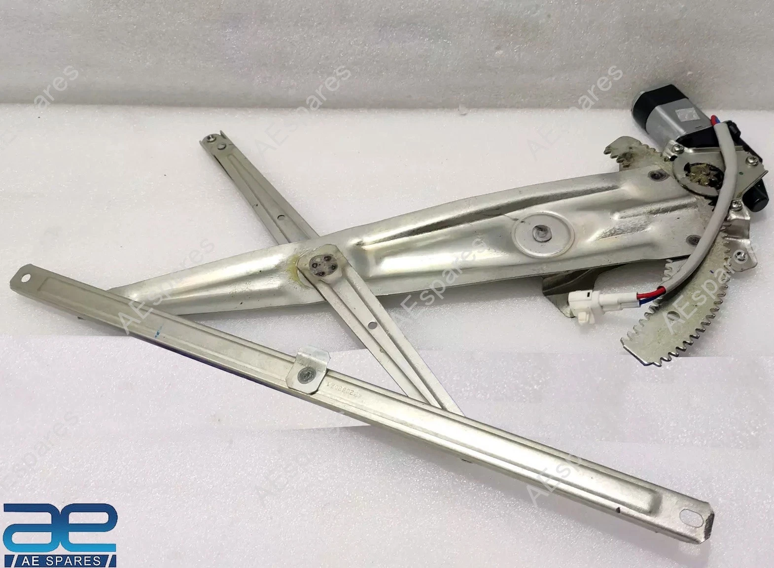 Front Door Window Regulator Assembly RH For Suzuki Versa 2000-2010 83401M83B10