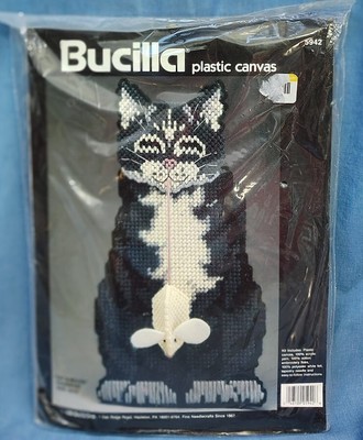 Vintage 1990 Bucilla #5942 Plastic Canvas Doorstop Kit  ''Cat & Mouse''  Unopened!