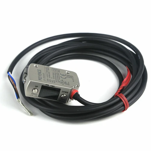 NEW KEYENCE LR-ZB250AP LRZB250AP Laser Sensor - Picture 6 of 6