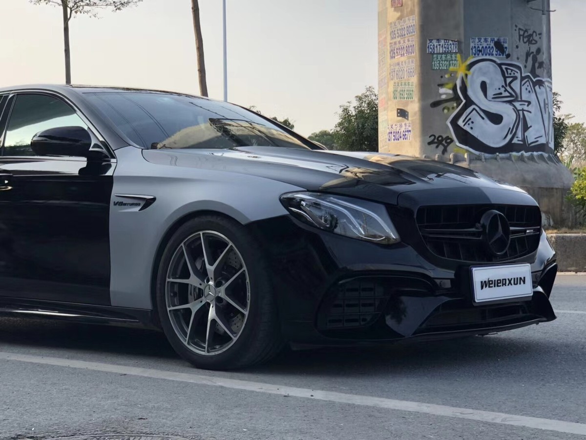 Mercedes-Benz E63S フェンダーパーツ