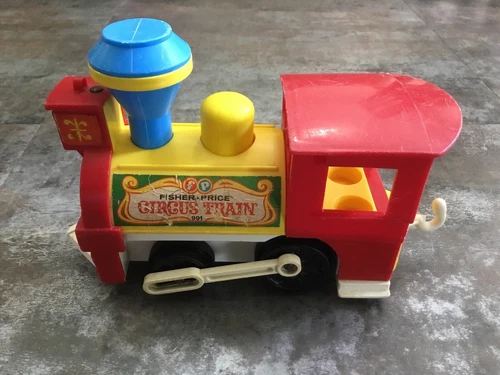 Vintage 70s Toy Fisher Price Circus Train Engine Pull Along Preschool USA 1973