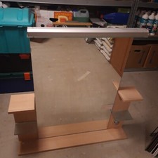 Kristallglasspiegel mit Beleuchtung, Schalter und Steckdose, Neu, VB