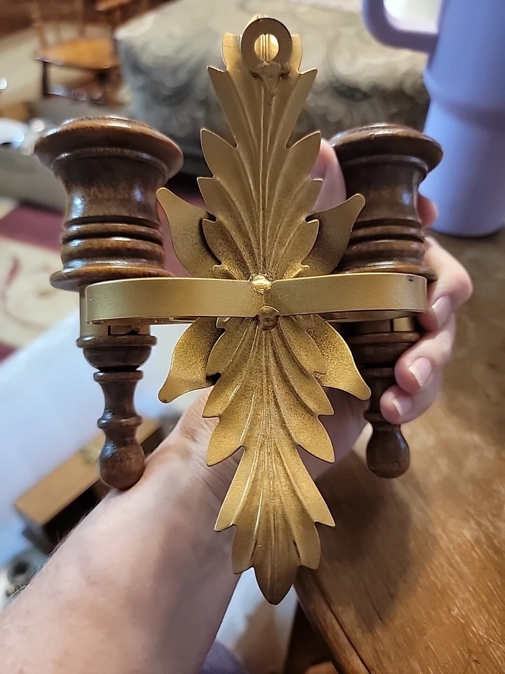 Vintage Wood and Gold Tone Metal Wall Sconce Candle Holder Home Decor Floral 7" - Image 4 of 4