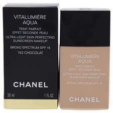 Chanel Vitalumiere Aqua Ultra Light Skin Perfecting Make Up SPF 15