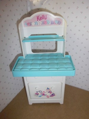 1997 Kelly Little Sister of Barbie Vintage Furniture-Changing Table