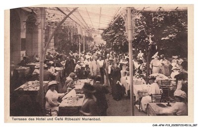 AUTO - AFWP19-1085 - DEUTSCHLAND - Terrasse des Hotels und Cafe Rubezahl Marienbad