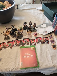 Disney Infinity 3.0 Star Wars Lot Of 12 Figures & Extras